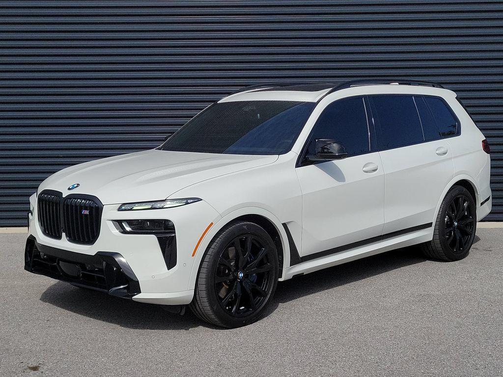Used 2025 BMW X7 M60i AWD/4WD image 1