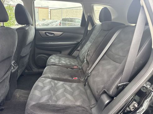 Used 2014 Nissan Rogue S image 15