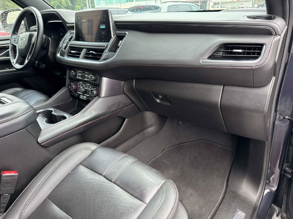 Used 2024 Chevrolet Suburban RST RWD image 14