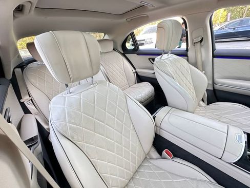 Used 2021 Mercedes-Benz S 580 S 580 image 40