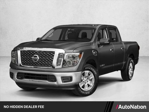 Used 2017 Nissan Titan SV RWD image 1
