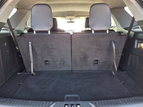 Used 2023 Ford Explorer XLT w/ Equipment Group 202A RWD image 11