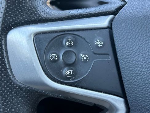 Used 2022 GMC Acadia SLE FWD image 29