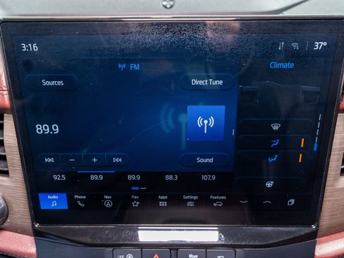 Used 2023 Ford Expedition Max Limited image 21