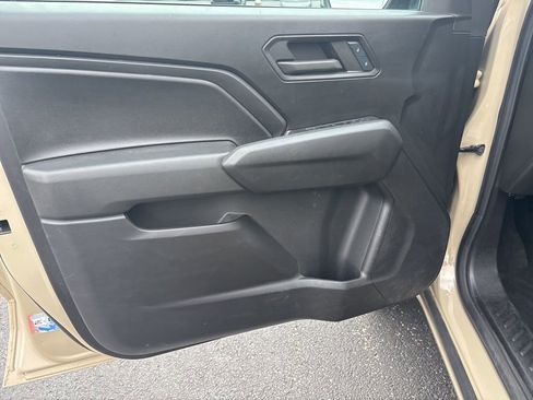 Used 2024 Chevrolet Colorado W/T RWD image 41