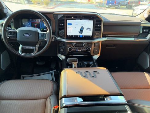Used 2025 Ford F150 King Ranch w/ FX4 Off-Road Package image 21