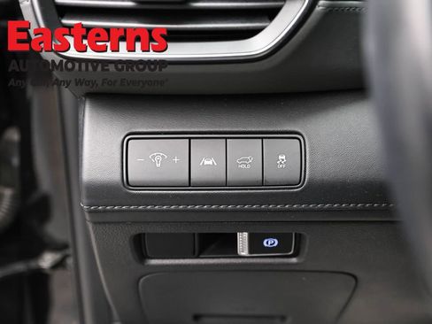 Used 2022 Hyundai Santa Fe SEL w/ Convenience + Premium Package AWD/4WD image 21