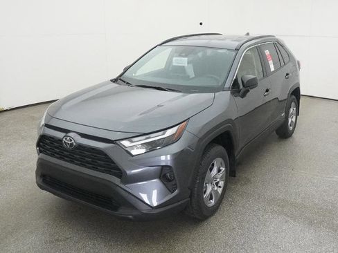 New 2025 Toyota RAV4 LE image 3