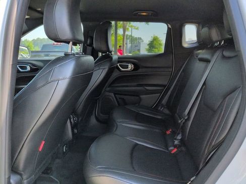 Certified 2025 Jeep Compass Trailhawk AWD/4WD image 16