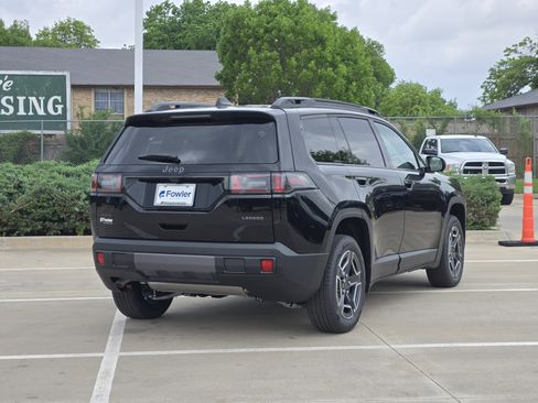 New 2026 Jeep Cherokee Laredo AWD/4WD image 4