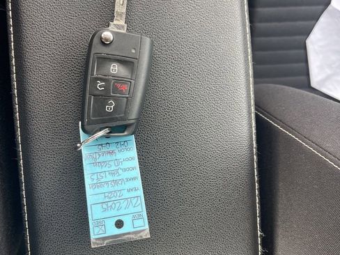 Used 2024 Volkswagen Jetta S image 31