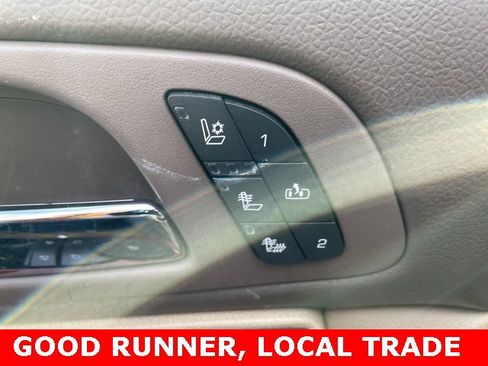 Used 2013 Chevrolet Avalanche LTZ image 8