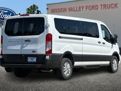 Used 2021 Ford Transit 350 XLT image 4