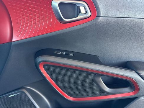 Used 2023 Kia Soul GT-Line w/ GT-Line Technology Package image 25