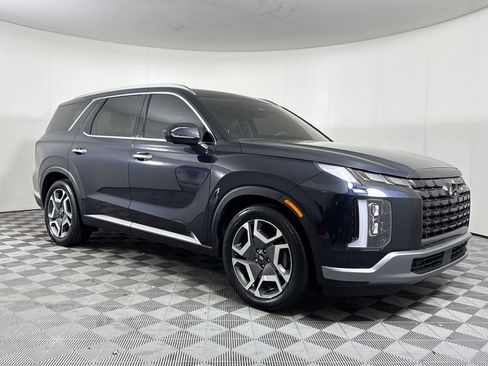 Used 2024 Hyundai Palisade Limited image 7