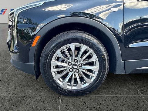 Used 2024 Cadillac XT4 Premium Luxury FWD image 14