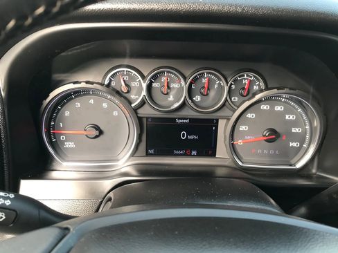 Used 2022 Chevrolet Silverado 3500 LT w/ Convenience Package image 19