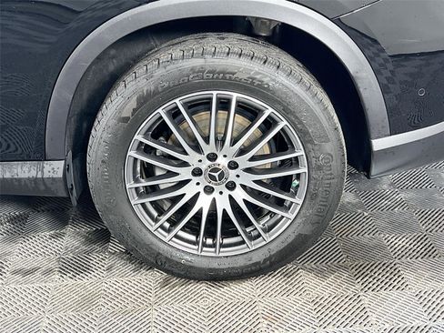 Certified 2026 Mercedes-Benz GLC 300 4MATIC image 31