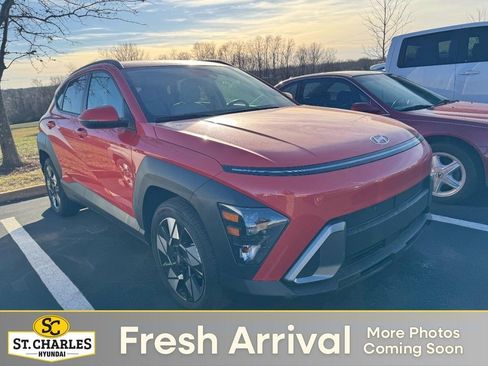 Certified 2025 Hyundai Kona SEL image 1