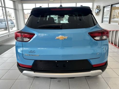 Used 2025 Chevrolet TrailBlazer LT w/ Convenience Package image 5