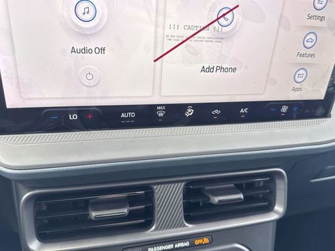 Used 2025 Ford Maverick XL image 18