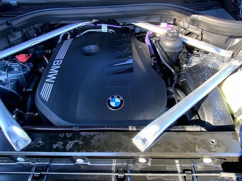 Certified 2025 BMW X5 xDrive40i w/ Premium Package image 29