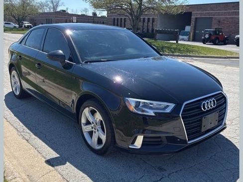 Used 2018 Audi A3 2.0T Premium image 1