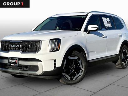 Used 2024 Kia Telluride EX w/ EX Captain's Chair Package