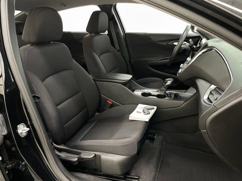 Certified 2021 Chevrolet Malibu LT FWD image 38