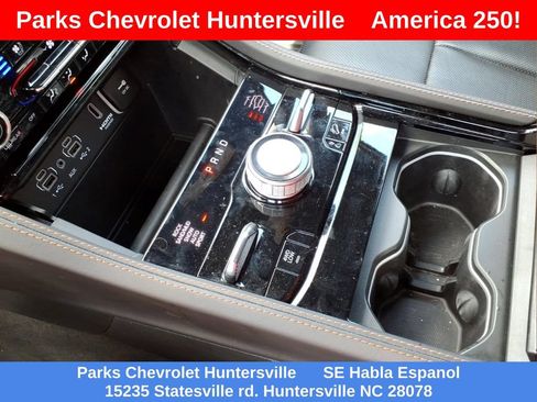 Used 2023 Jeep Grand Cherokee L Summit AWD/4WD image 9