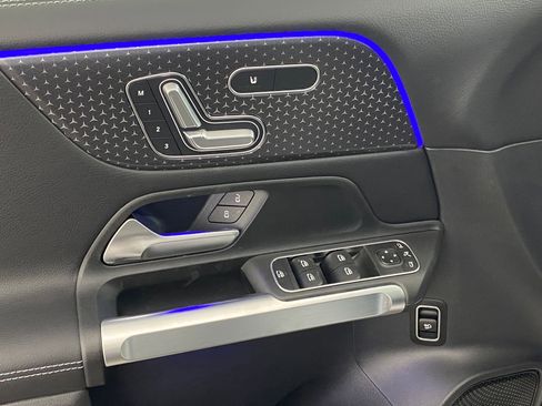 New 2026 Mercedes-Benz GLB 250 4MATIC image 24