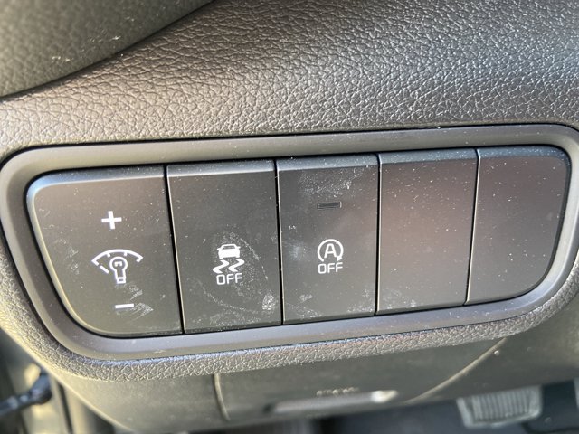 Used 2025 Kia Soul LX w/ LX Technology Package FWD image 44