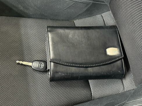 Used 2017 Toyota 86 image 3