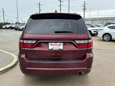 Used 2024 Dodge Durango SXT w/ SXT Blacktop Group RWD image 6