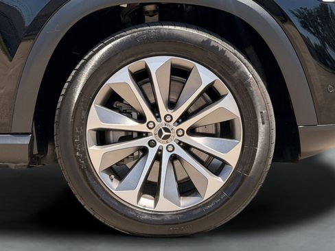 Used 2023 Mercedes-Benz GLE 450 4MATIC w/ Premium Package image 12