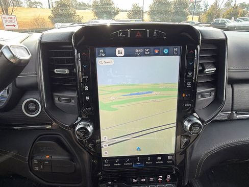 Used 2022 RAM 3500 Limited image 31