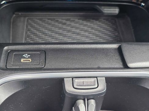 Used 2024 Mercedes-Benz EQB 250+ image 34