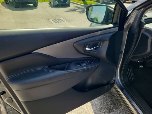Used 2019 Nissan Murano S w/ Cargo Package FWD image 18