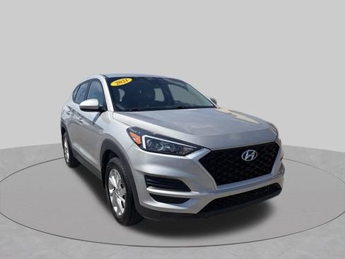 Used 2021 Hyundai Tucson SE w/ Winter Weather Package AWD/4WD image 8
