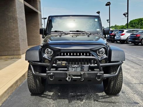 Used 2015 Jeep Wrangler Sport AWD/4WD image 2