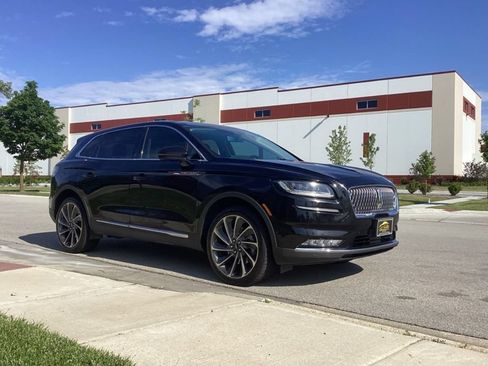 Used 2021 Lincoln Nautilus Reserve w/ Equipment Group 202A AWD/4WD image 1