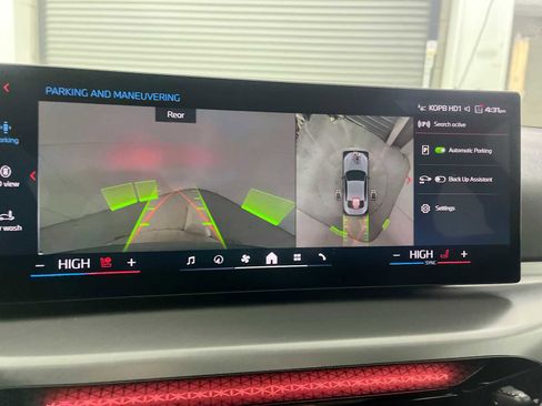 Used 2026 BMW M240i xDrive Coupe image 24