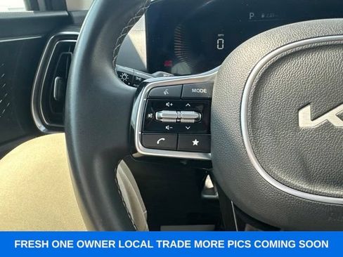 Used 2025 Kia Sorento S w/ Panoramic Sunroof Package FWD image 43
