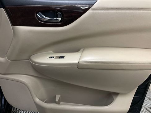 Used 2016 Nissan Quest SV w/ Leather Package FWD image 38