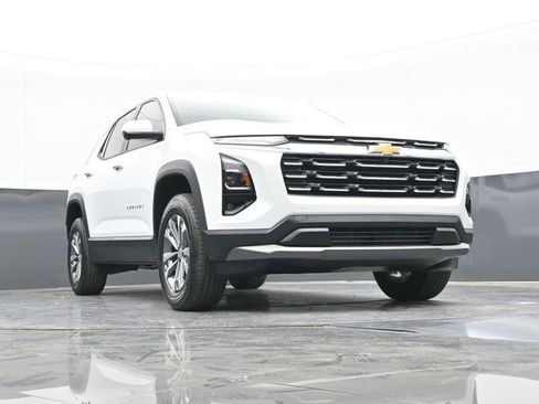 New 2026 Chevrolet Equinox LT w/ Safety and Technology Package FWD image 57