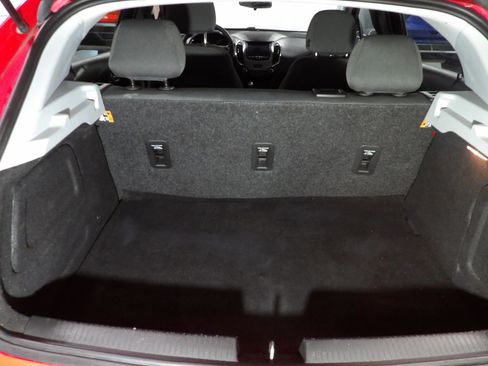 Used 2019 Chevrolet Cruze LS image 6