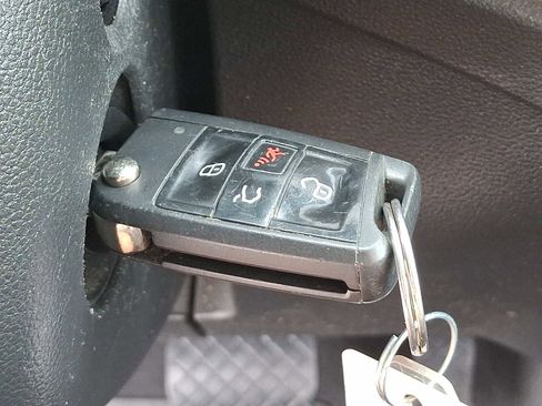 Used 2018 Volkswagen Atlas S image 21