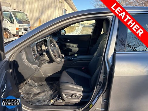 Used 2023 Toyota Crown image 21