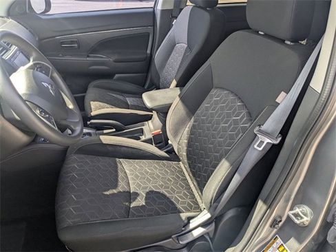 Used 2024 Mitsubishi Outlander Sport ES image 14