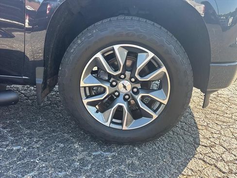 Used 2022 Chevrolet Silverado 1500 RST AWD/4WD image 10
